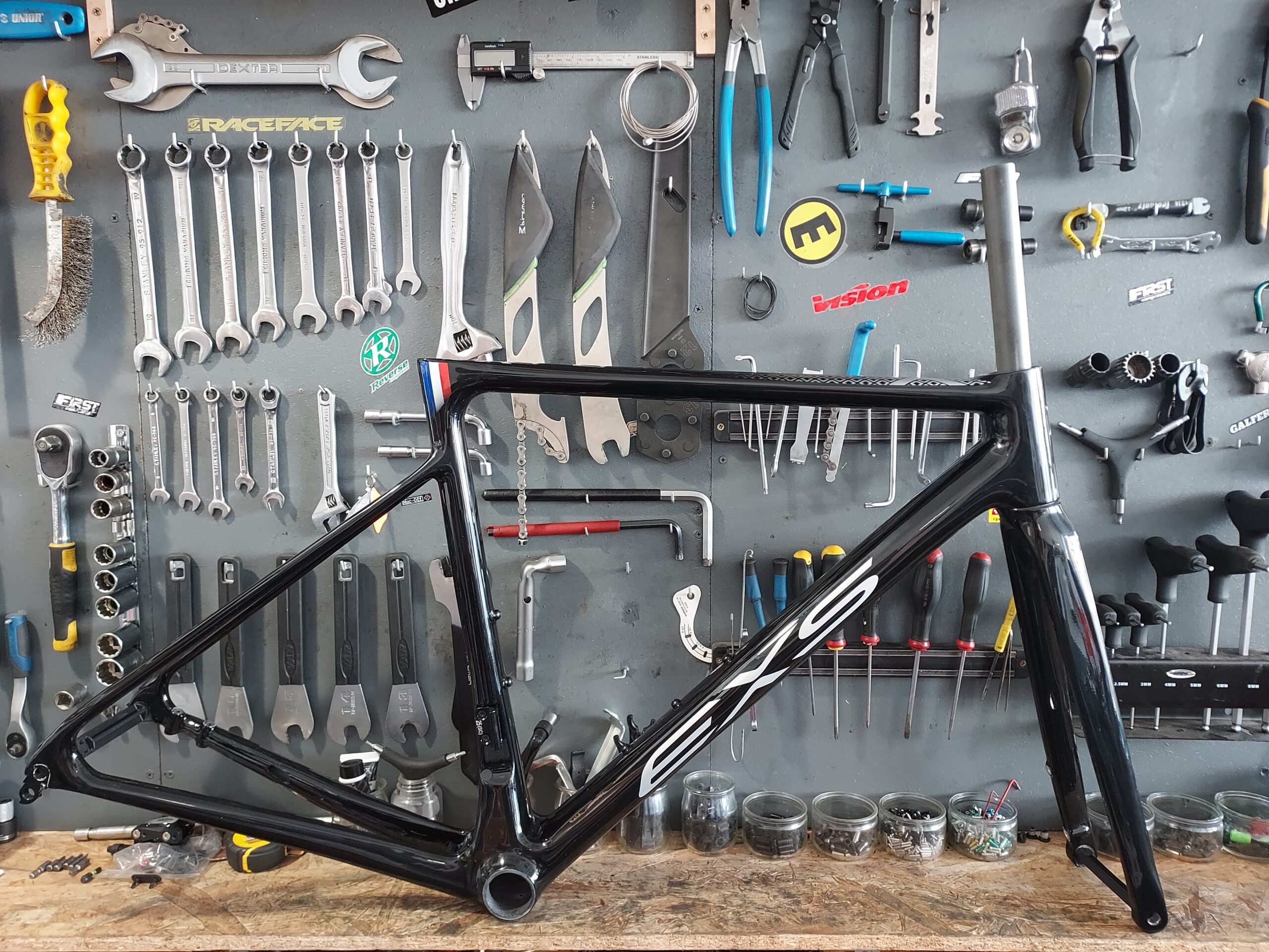 kit cadre carbone route EXS